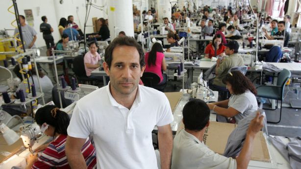 American Apparel, ex Ceo al verde dorme sul divano di un amico