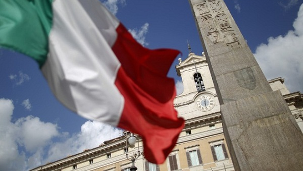 Pil Italia: grazie ad Internet crescerà +4% entro il 2015