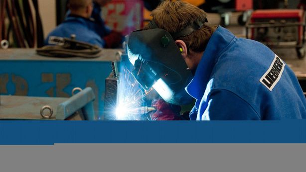 Italia: produzione industriale cresce il doppio del previsto