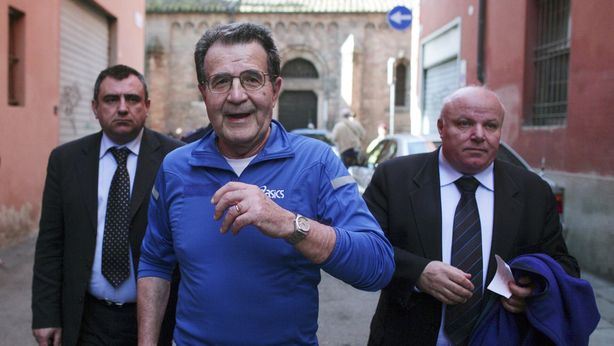 Prodi vota Renzi: “Pd è per l’unità del centrosinistra”