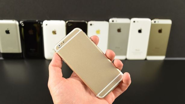 Apple, è ufficiale: iPhone avranno schermi più grandi