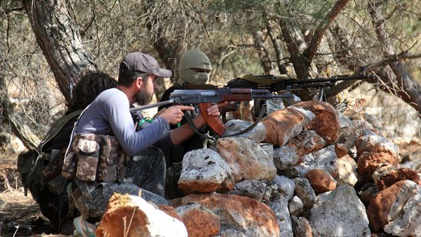 Siria: Turchia sfida la Russia, arma ribelli vicini ad al-Qaida