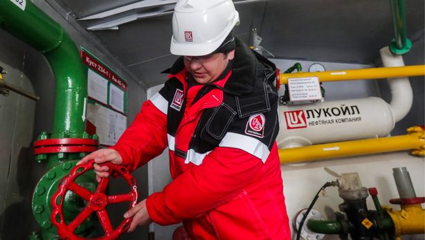 Guerra Ucraina: Ue valuta sanzioni energetiche contro la Russia