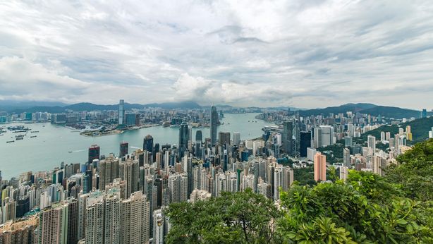 Borsa di Hong Kong chiude in calo: l’indice Hang Seng cede lo 0,76%