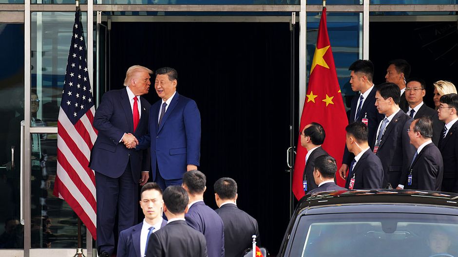 Trump in Cina: vertice con Xi Jinping tra Iran, dazi e tensioni globali
