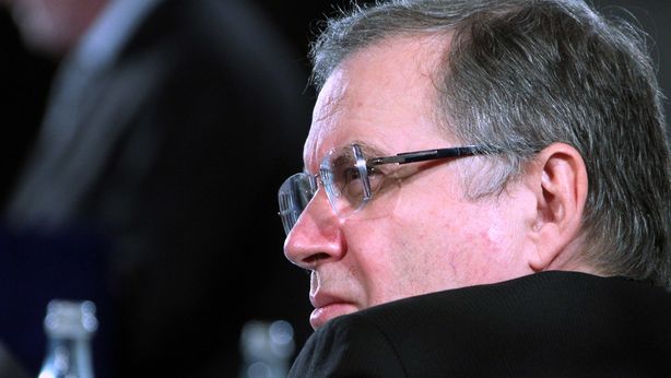 Bce: Grecia deve ripagare debito, ma “allungare scadenze è possibile”