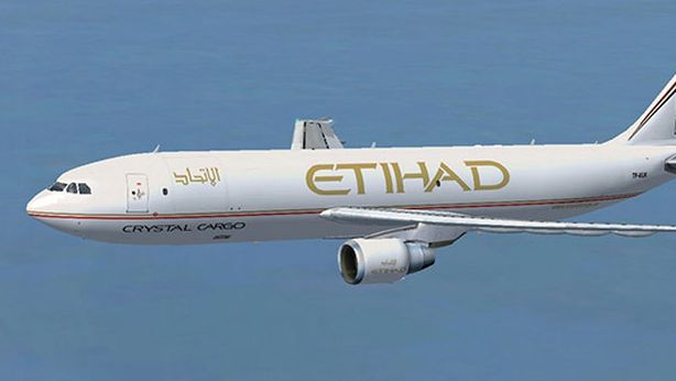 Alitalia-Etihad si sblocca: Intesa e Unicredit convertono il debito
