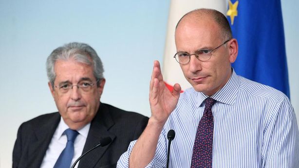 “Niente tasse sotto i 12.000 euro”. Ma il governo frena