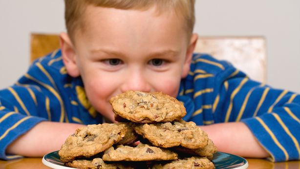 Olio di palma: sostanze a rischio cancro in queste merende e biscotti