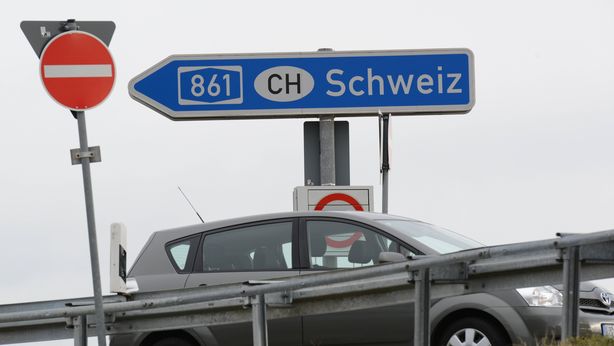 Anche la Svizzera aiuterà la Grecia