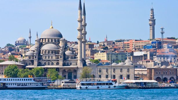 Turchia: lira crolla del 7% ai minimi storici