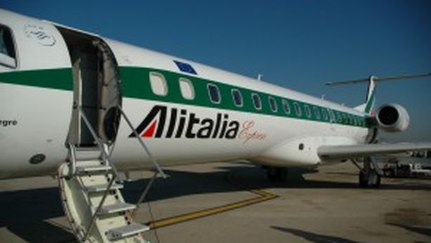 Francesi, arabi, russi. Alitalia non la vuole nessuno