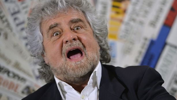 Pd querela Grillo che si smarca: “Non sono autore del blog”