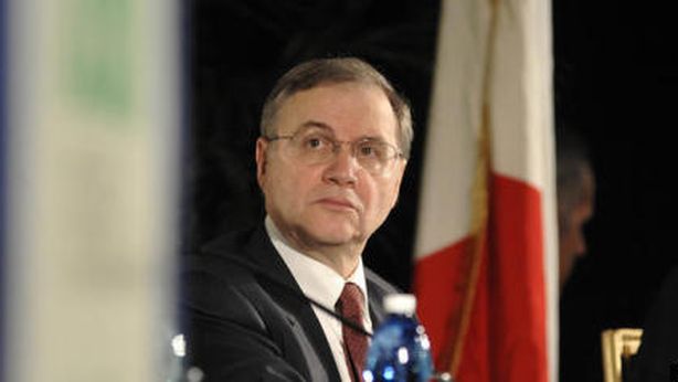 Visco: clienti pagheranno per salvataggio banche