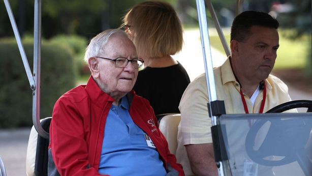 Buffett: le località turistiche su cui punta in Italia per l’immobiliare