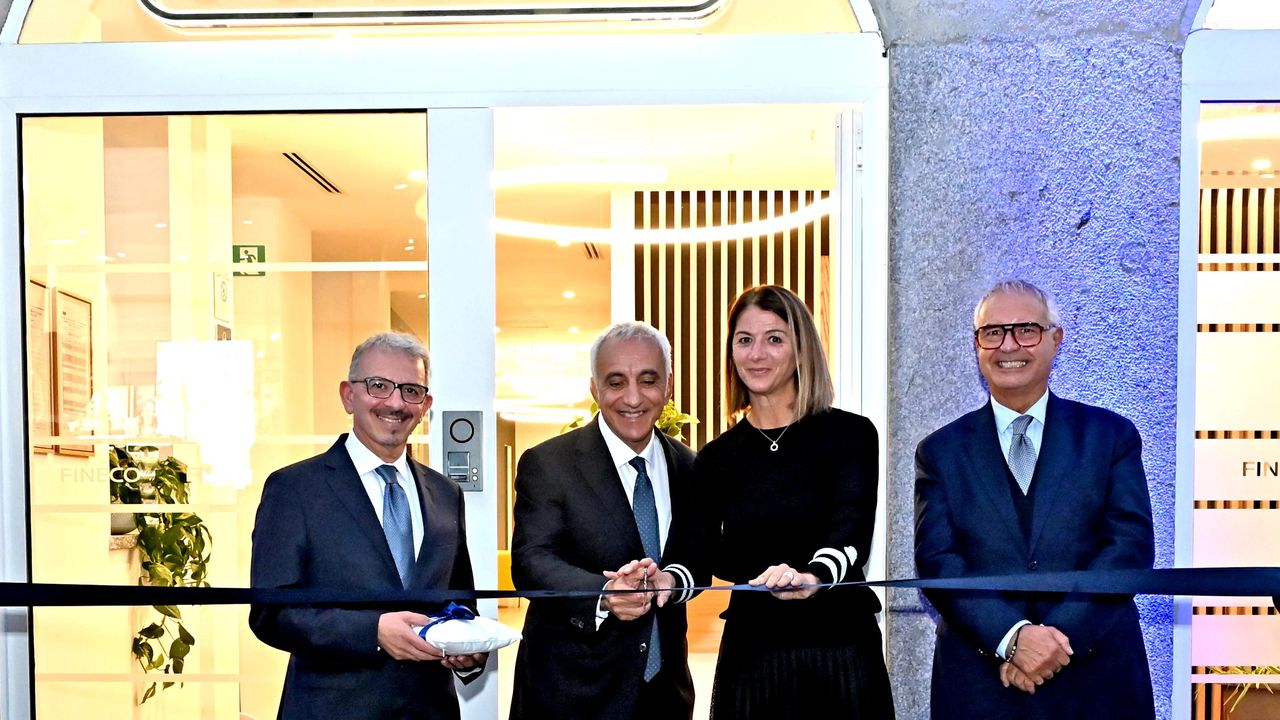 Fineco, nuovo negozio finanziario a Varese: sono 434 in tutta Italia