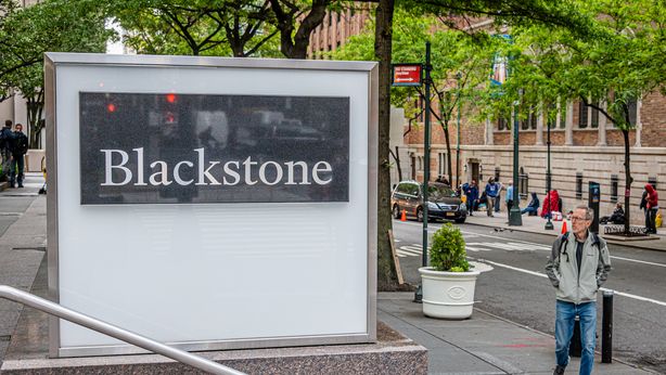 Blackstone blocca i riscatti da un fondo immobiliare. Cosa sta succedendo