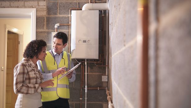 Risparmiare energia elettrica e gas: 5 consigli