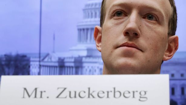 Facebook, duello con l’authority Usa: chiesta la vendita di Instagram e Whatsapp