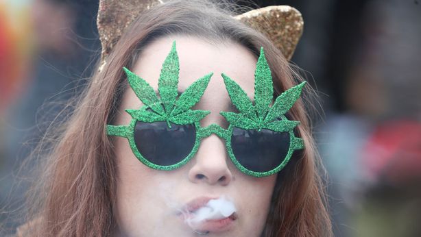 Dopo il Bitcoin, sale febbre per titoli legati alla cannabis