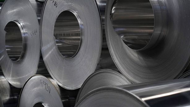 Gli Usa studiano dazi del 200% sull’alluminio russo