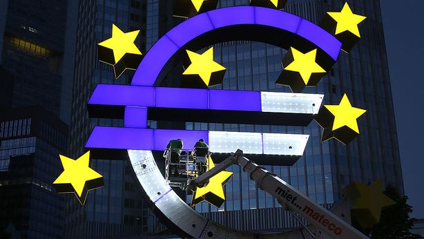Zona euro: crescita record, massimi di 12 anni