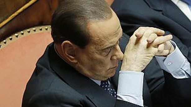 Il piano di Berlusconi per tornare al voto a ottobre