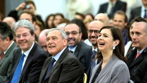 Legge di bilancio: 350mila euro l’anno per assicurare i deputati