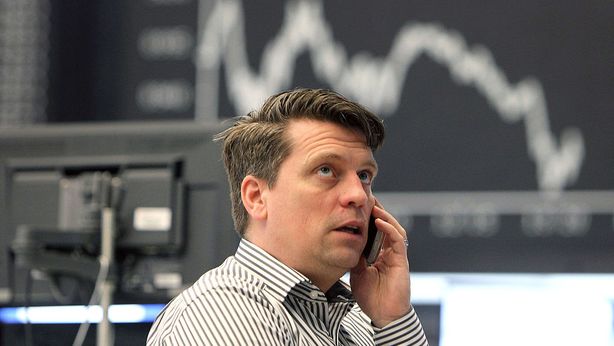 Borsa Milano su, buy scatenati su Ferragamo e Yoox. Ubi Banca +5%