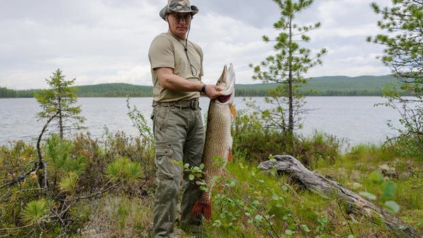 Putin: mistero sulla vita privata, condotta “come un dittatore”