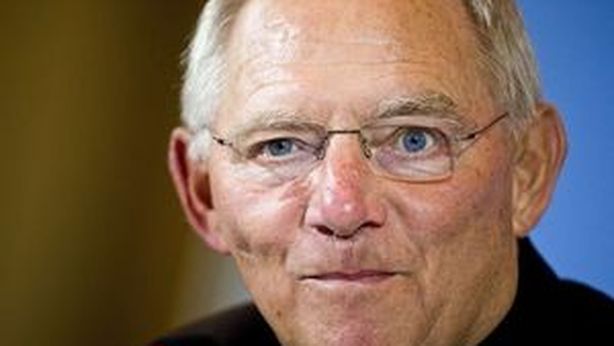 Schaeuble: alleggerire Fiscal Compact sarebbe “errore peggiore”