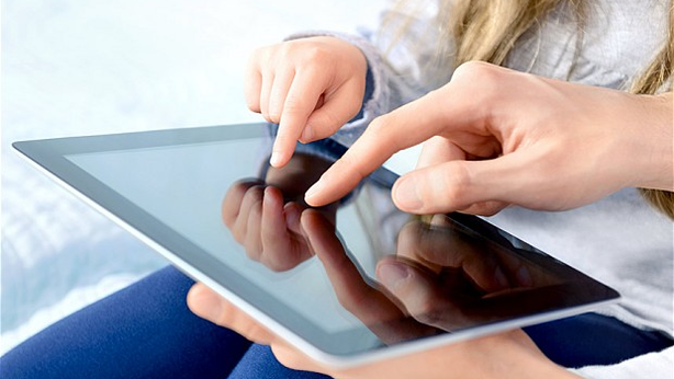 In smartphone e tablet più germi che nei bagni