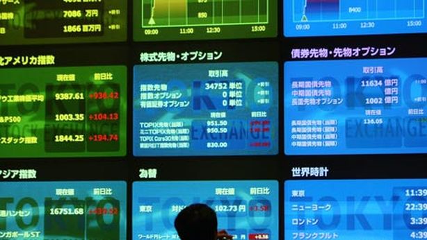 Borsa Milano senza spunti, Btp sfonda al ribasso il 2,3% poi risale