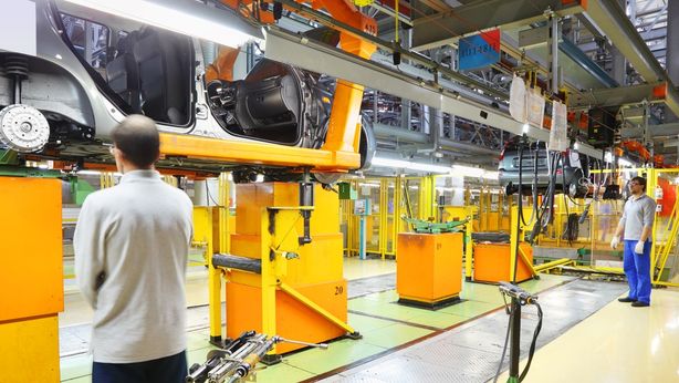 Bundesbank dimezza stime Pil Germania