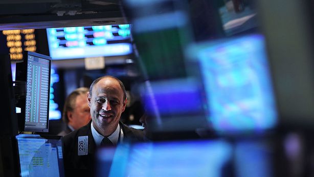 Wall Street euforica per il Trump-bis: Dow +1.500 punti, miglior seduta da due anni
