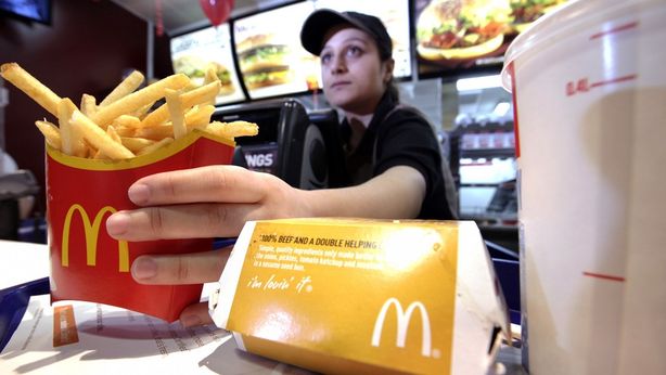 Ex ceo di McDonald’s: ma quale salario minimo. Meglio assumere robot
