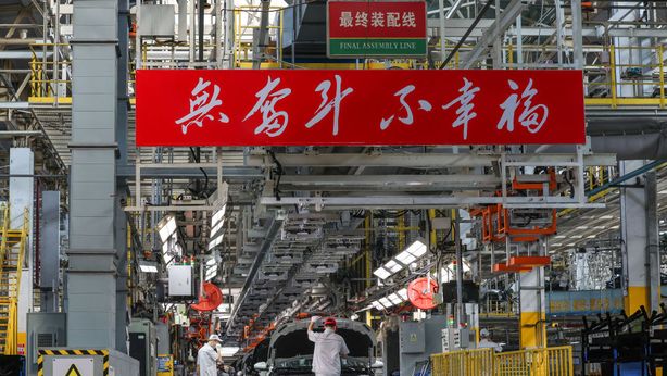 Nissan investe 1,4 miliardi di dollari per costruire due nuovi modelli EV in Gran Bretagna
