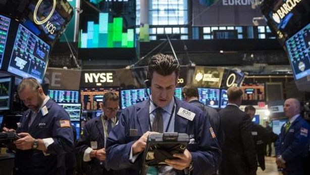 Wall Street: chiusura in rosso, nonostante balzo petrolio