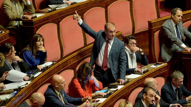 Paura Italexit, Borsa ai massimi ma Bond raccontano un’altra storia