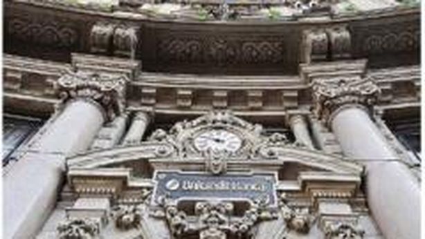 Unicredit a giudizio per truffa sui derivati