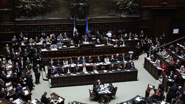 Vitalizio: per 608 parlamentari assegno dopo 4 anni e mezzo di lavoro