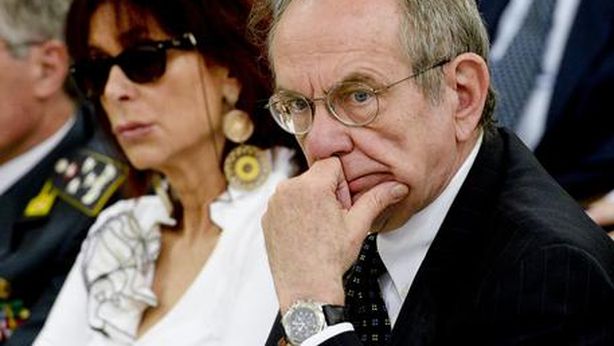 Padoan: “Taglieremo ancora le tasse”