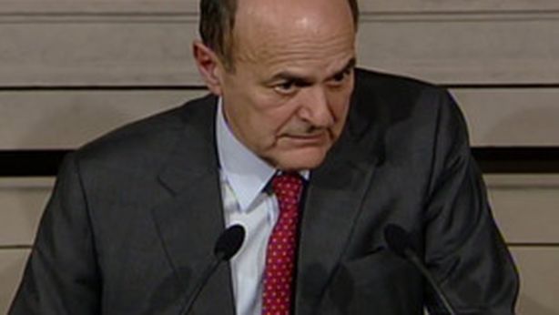 Bersani alla prova più dura: il confronto coi partiti. Piano B: governo senza testa