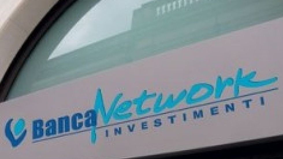 Banca network.jpg