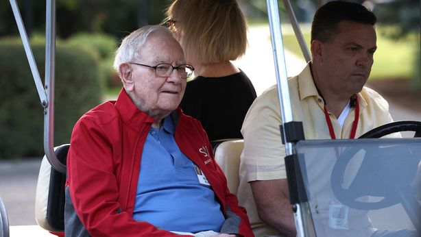 Quante tasse paga Warren Buffett?