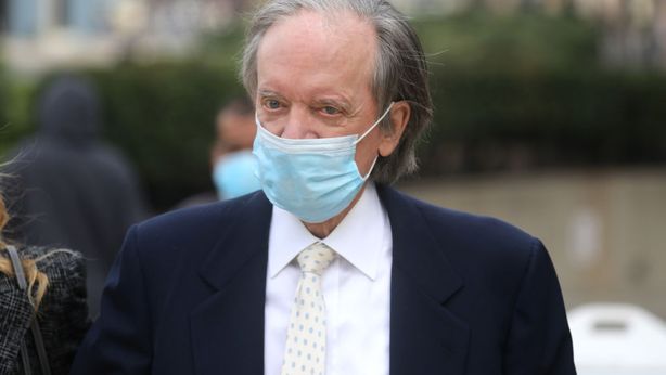 Titoli di Stato, Bill Gross li scarica: i fondi che li comprano sono “da cestinare”