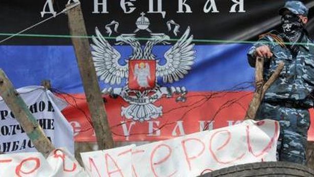 Putin a Merkel: “guerra civile in Ucraina”, 4 morti. Kiev lancia bond militari