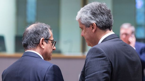 Eurogruppo approva bilancio e striglia Italia: “rispetti le regole”
