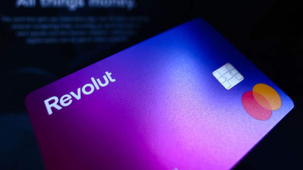 Revolut: valutazione a 200 miliardi di sterline ma per la borsa c’è ancora tempo