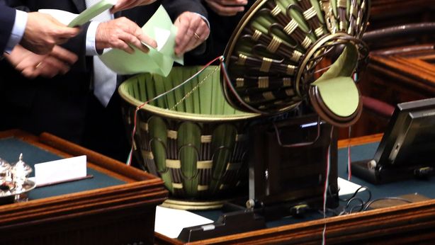 Si va verso governo istituzionale fino al 2019: ecco i papabili premier